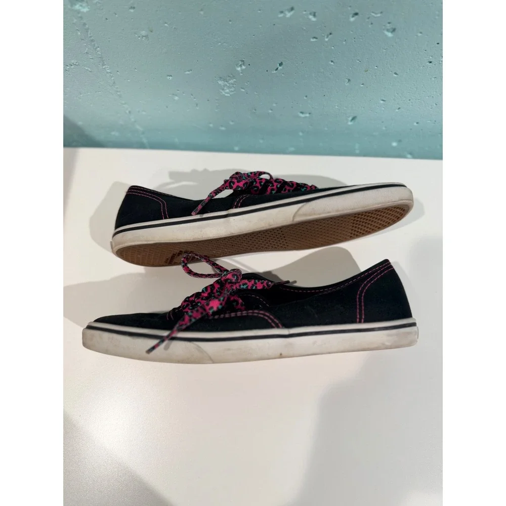 Vans Authentic Lo Pro Black Pink Contrast Stitch Leopard Lace Sneakers Womens 8